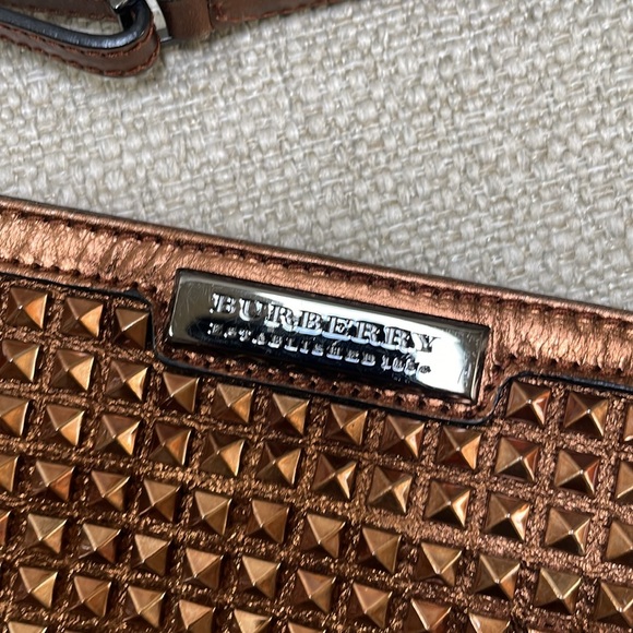 Burberry bag. Bronze studded - Picture 3 of 8